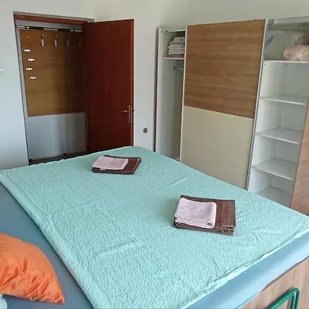 Apartamento App Zeljka, 200m Novi Vinodolski