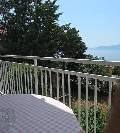 Apartamento App Zeljka, 200m Novi Vinodolski