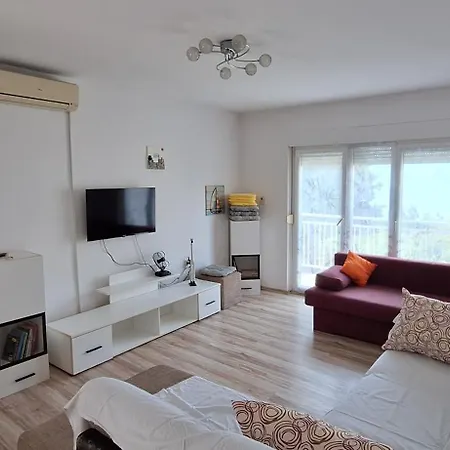 App Zeljka, 200m Apartamento Novi Vinodolski